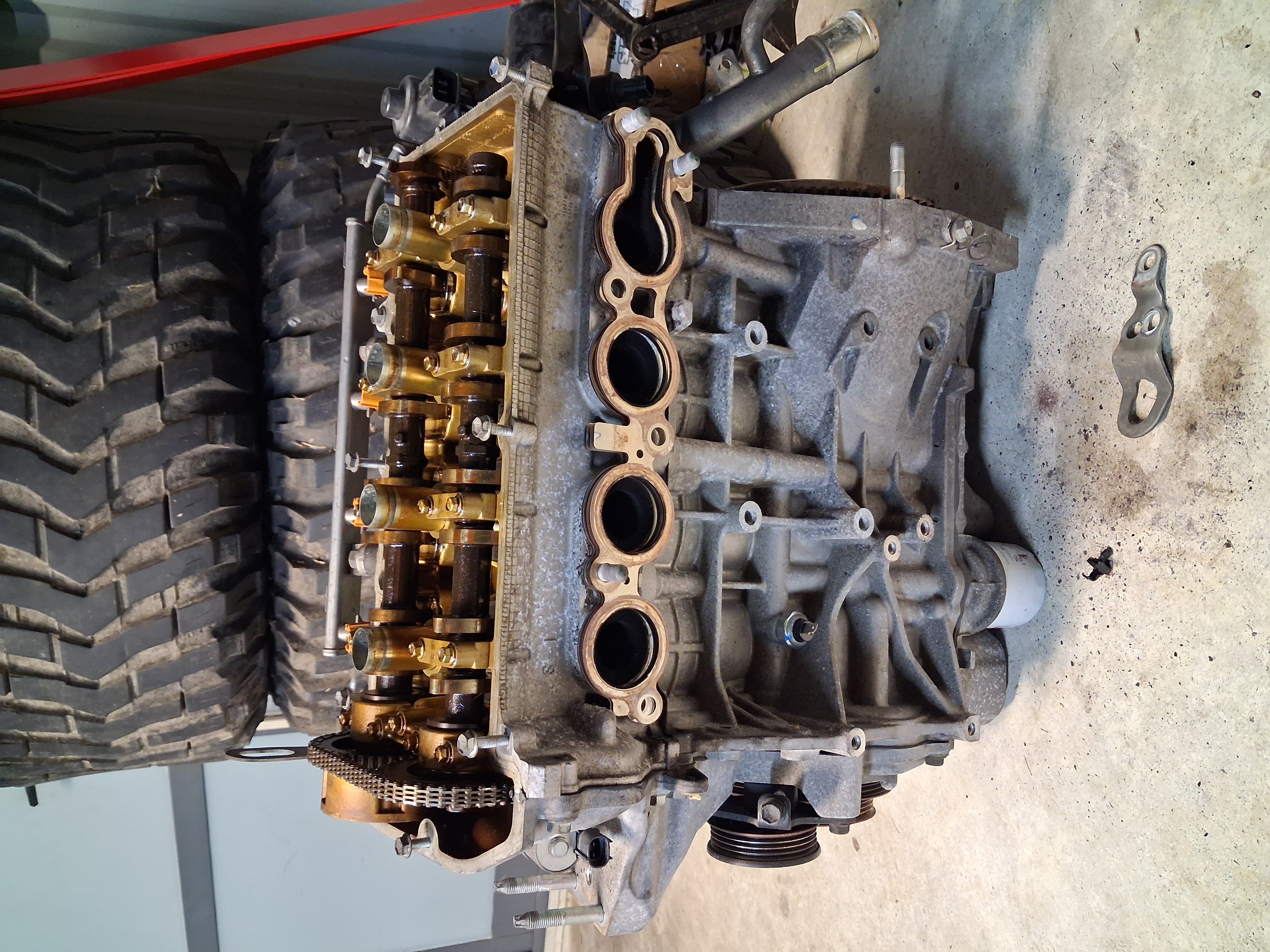 Mobile mechanic repair work carried out at a customer location